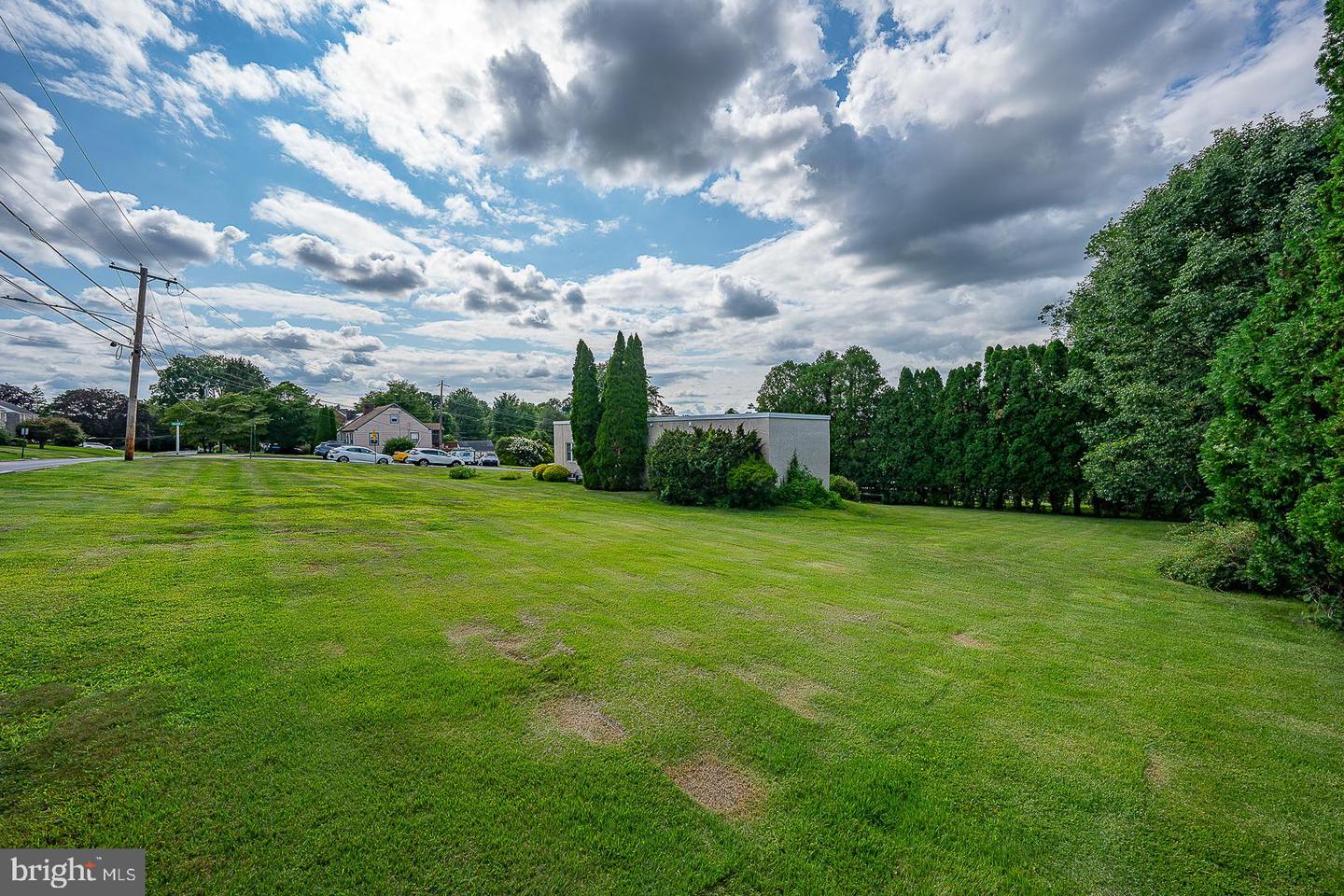 1416 Steel Rd Property Photo 1