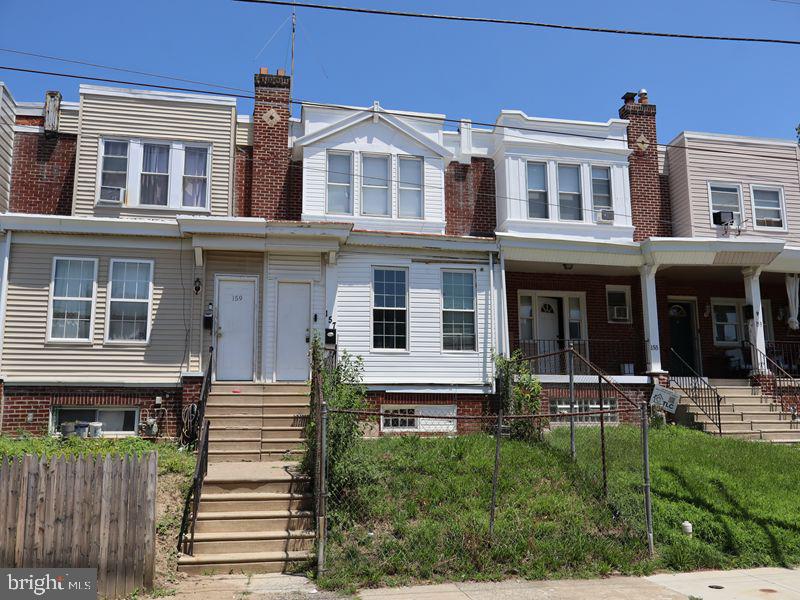 157 Lafayette Ave Property Photo 2