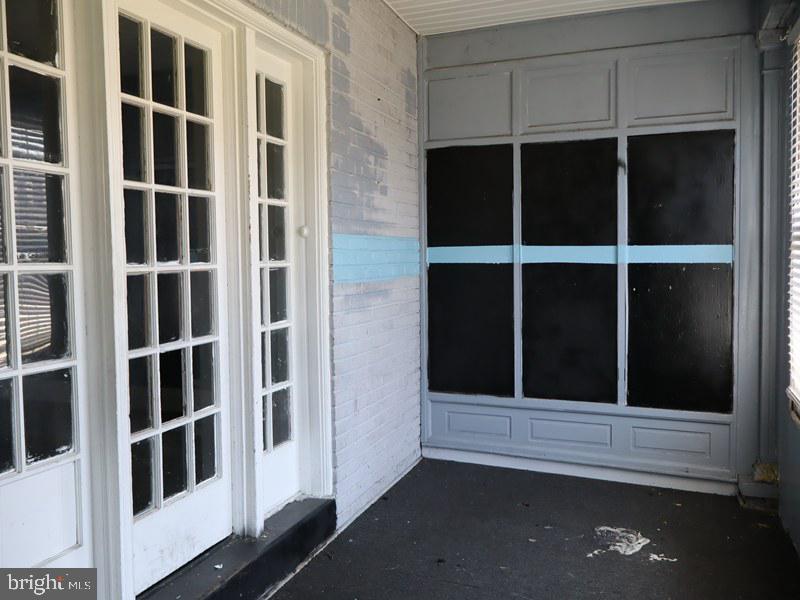 157 Lafayette Ave Property Photo 9