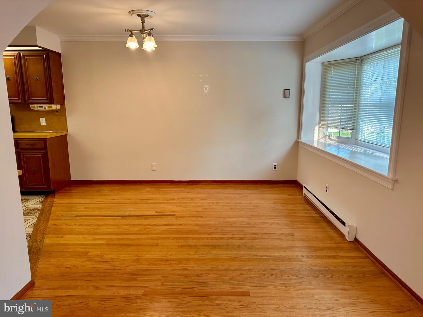 2432 W Chester Pike Property Photo 13