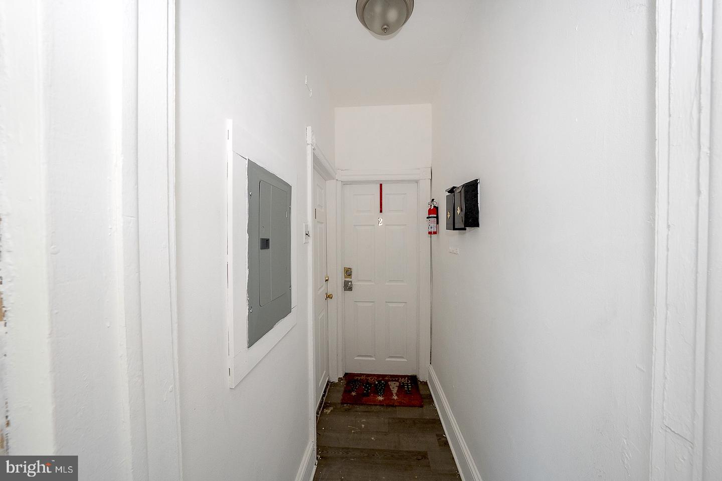 1124 Spring St Property Photo 7