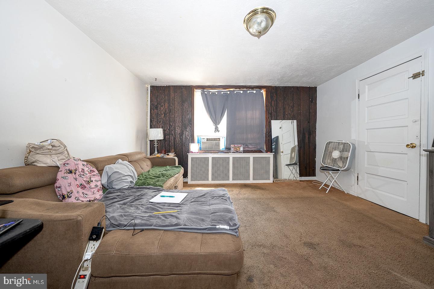 1124 Spring St Property Photo 28