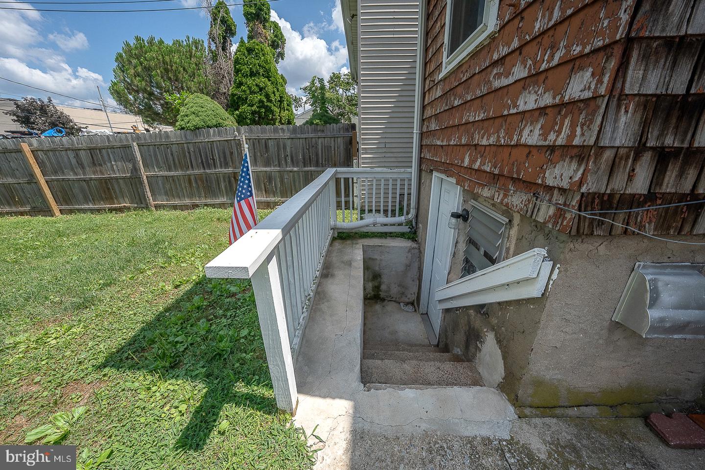 1124 Spring St Property Photo 34
