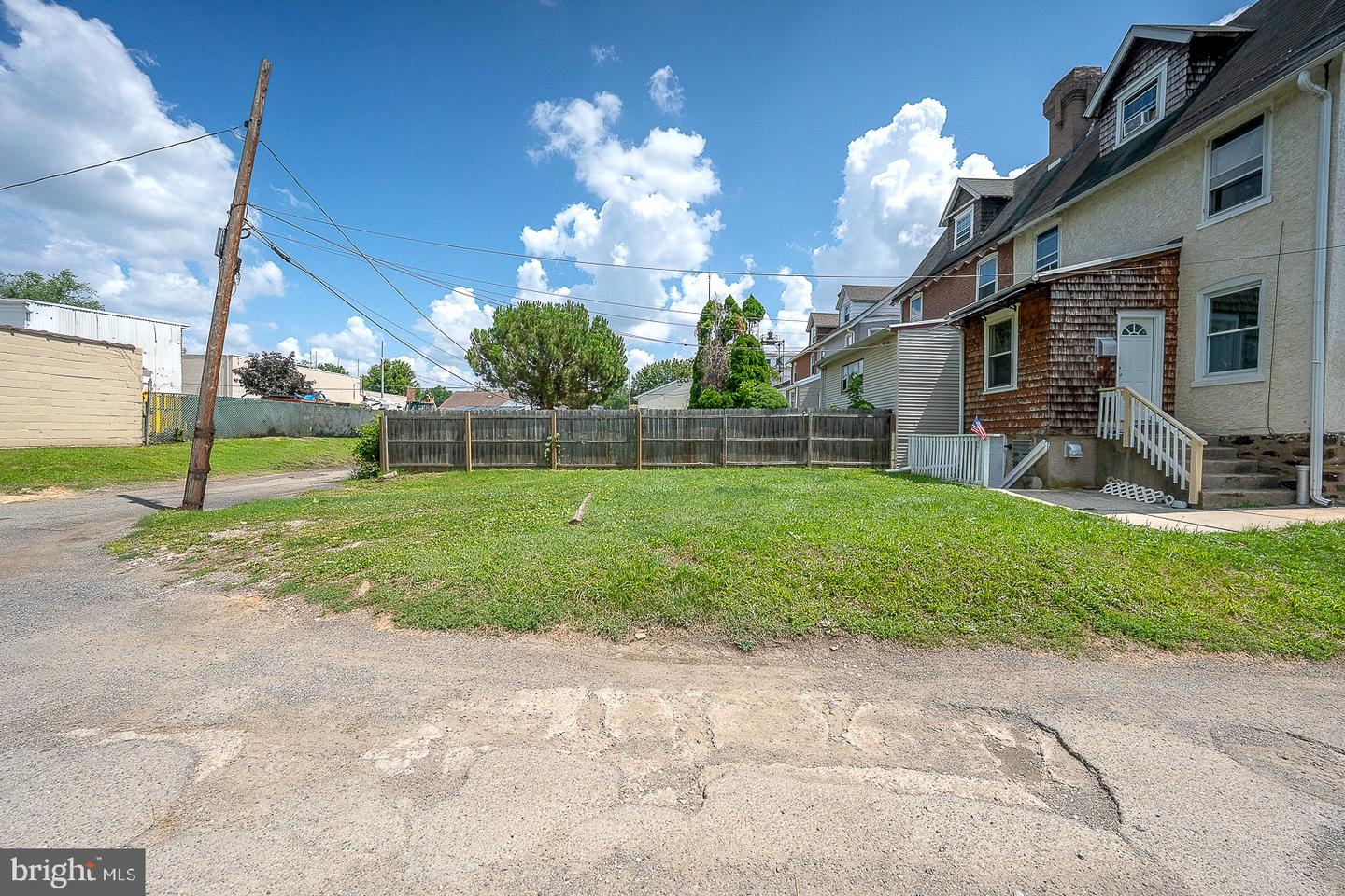 1124 Spring St Property Photo 52