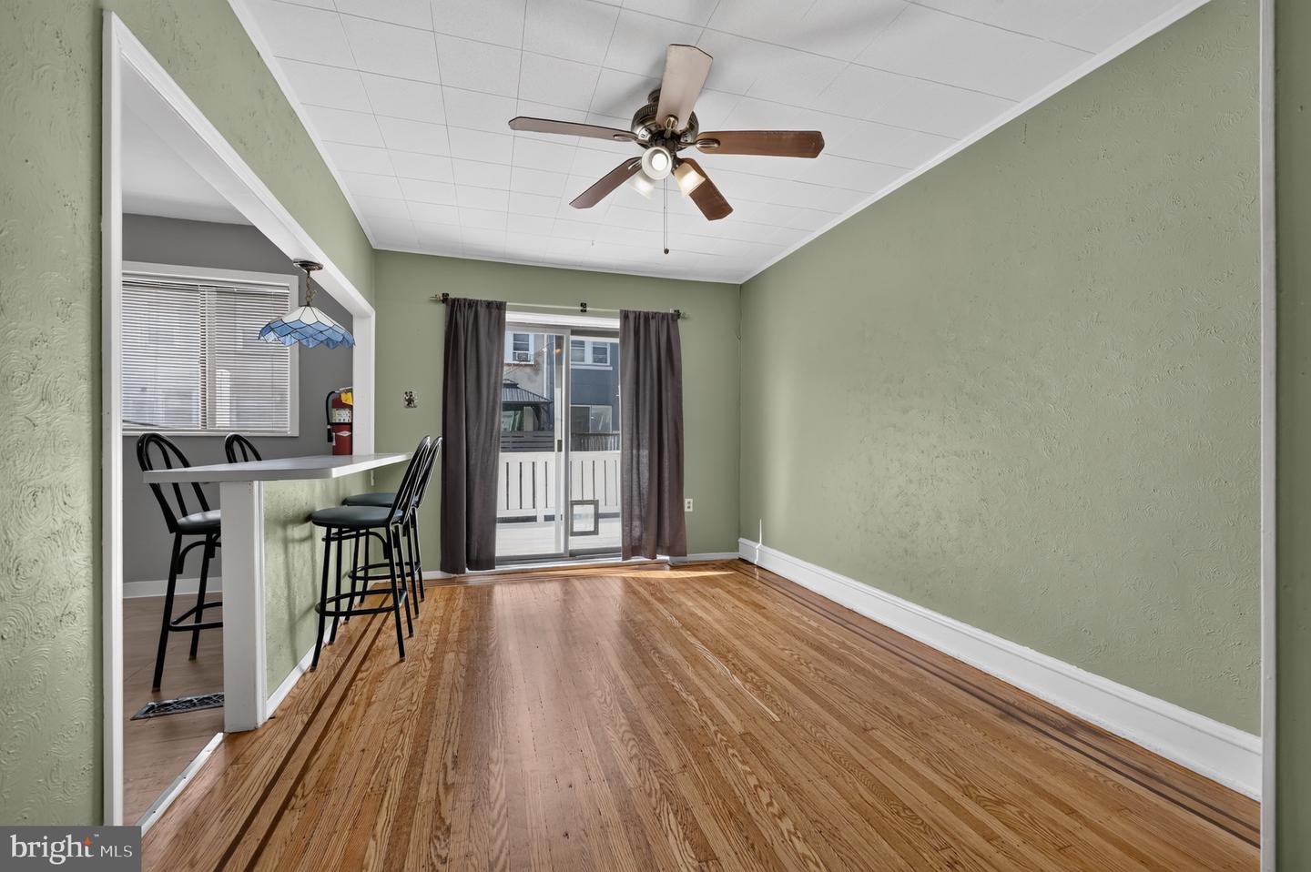 164 Blackburn Ave Property Photo 16