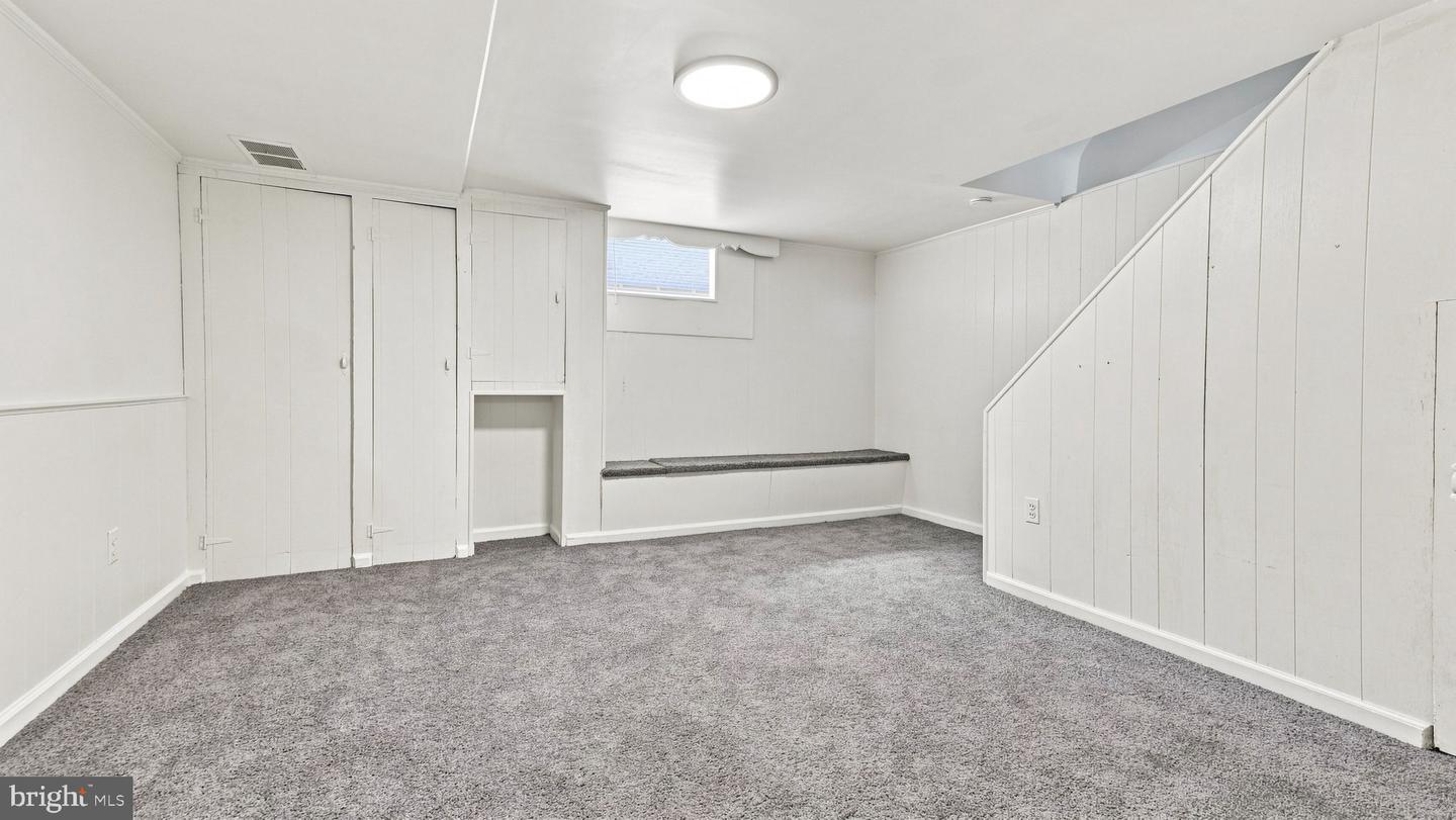 2026 Heather Rd Property Photo 19