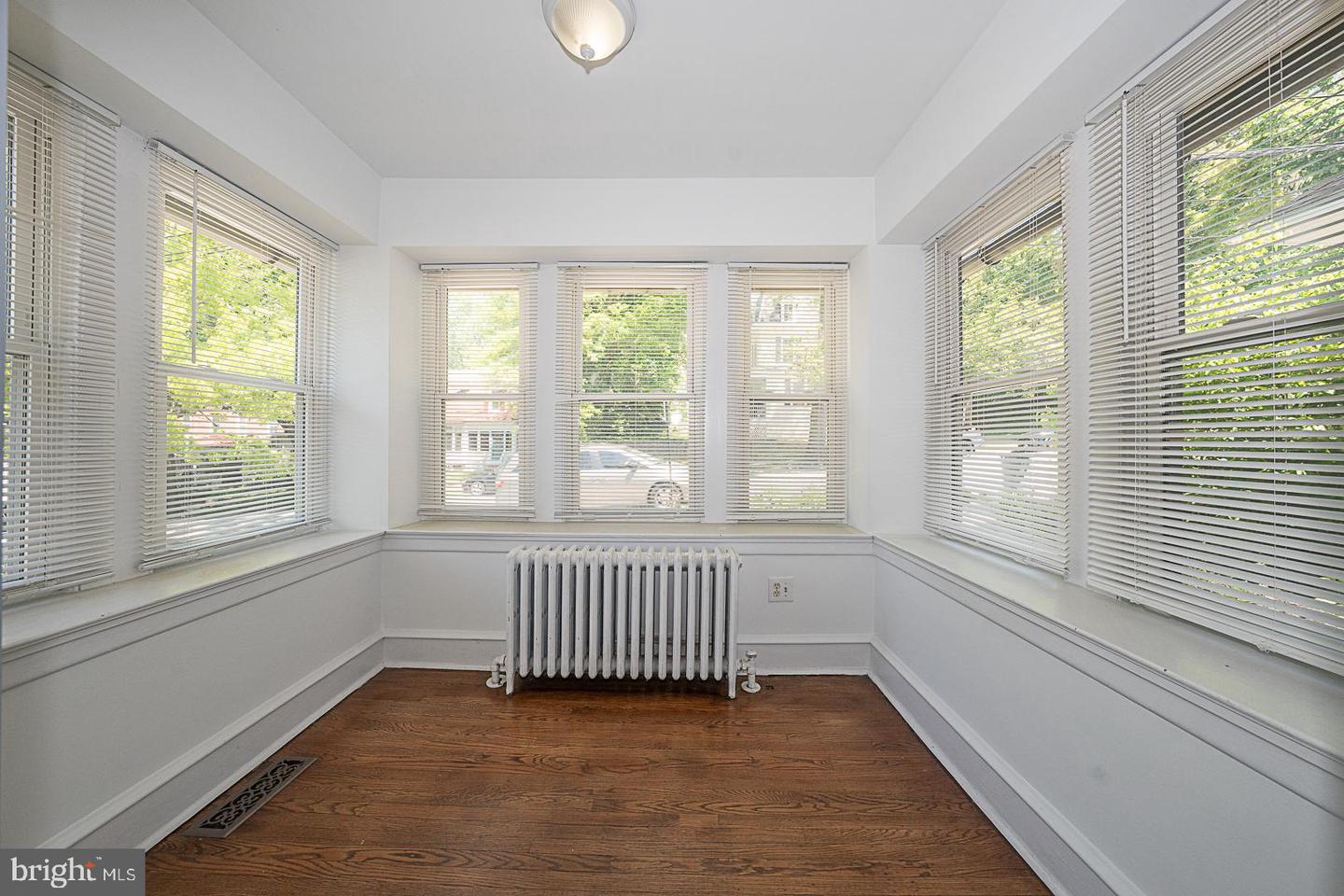 412 W Baltimore Ave Property Photo 4