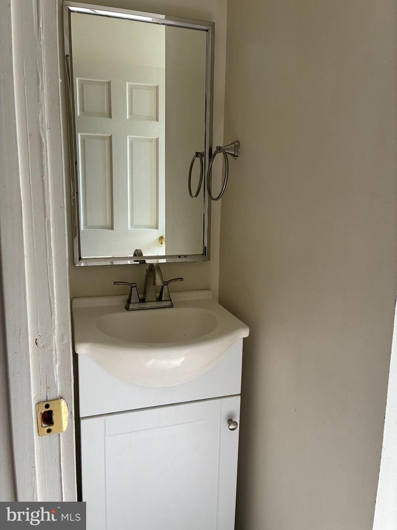 1505 Ridley Ave Property Photo 12