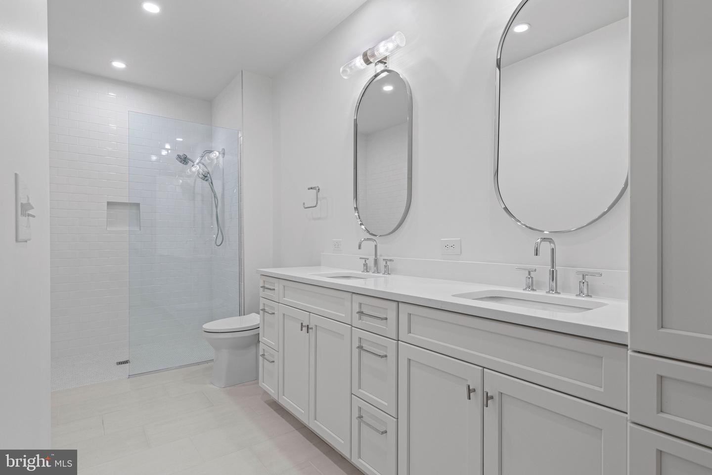 110 Park Ave #370 Property Photo 15