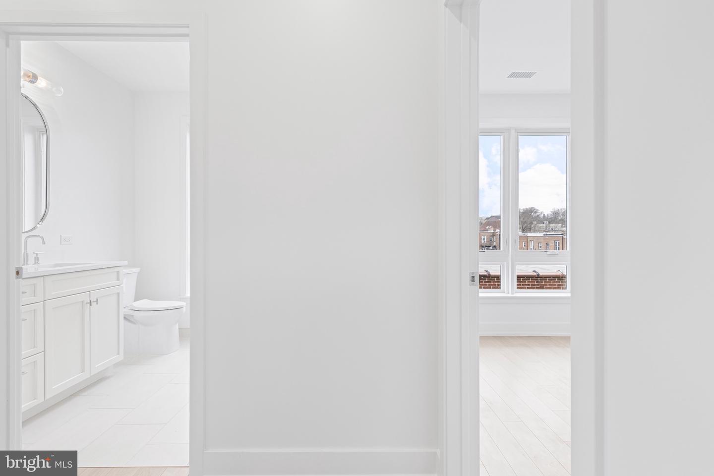 110 Park Ave #370 Property Photo 23