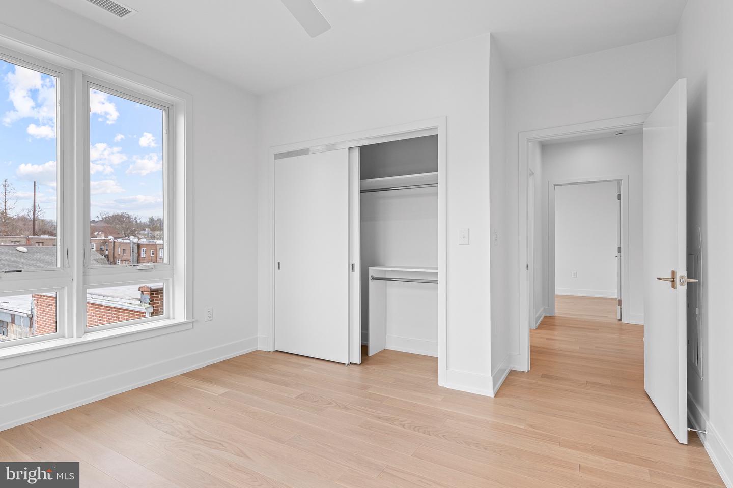 110 Park Ave #370 Property Photo 26
