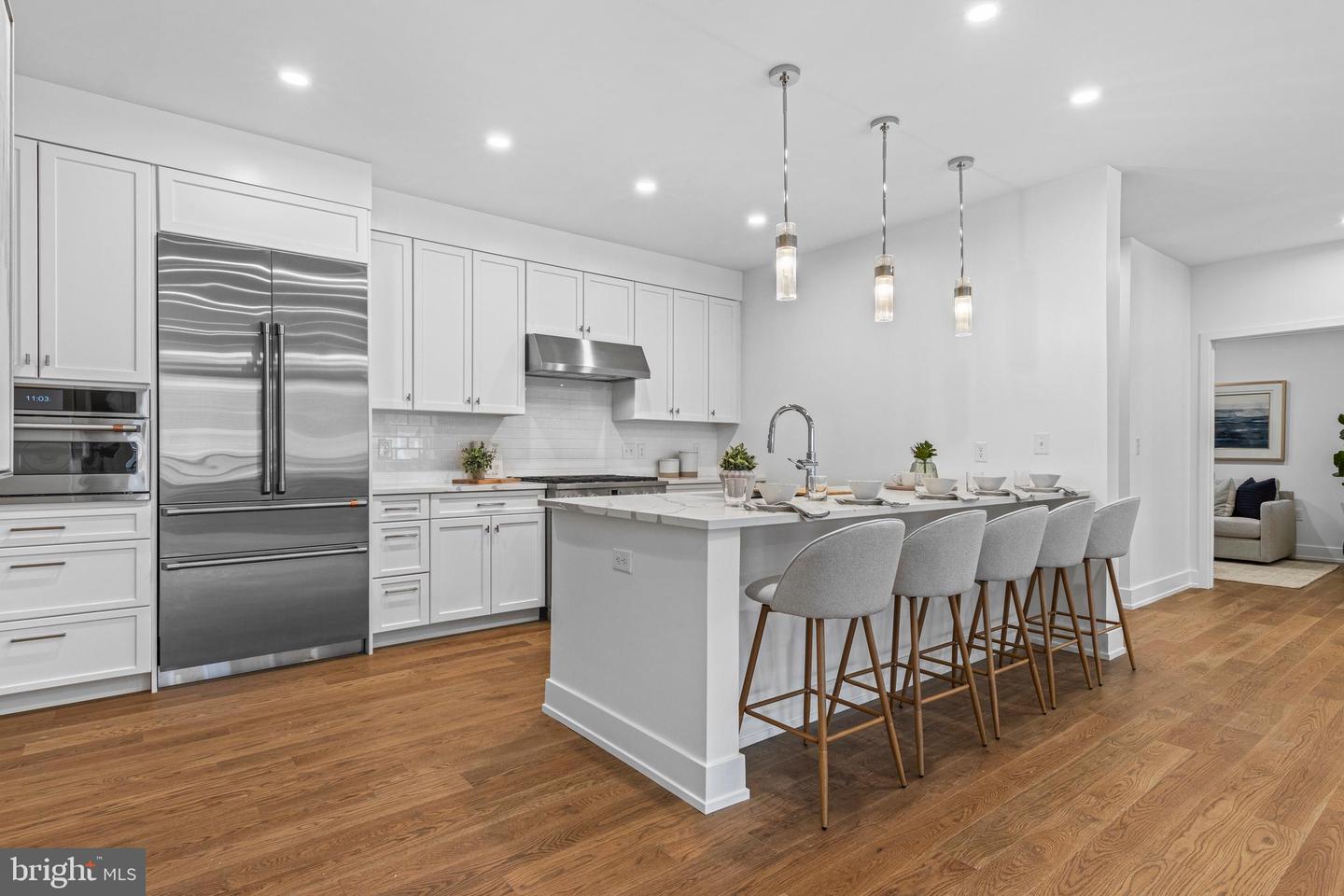 110 Park Ave #250 Property Photo 10