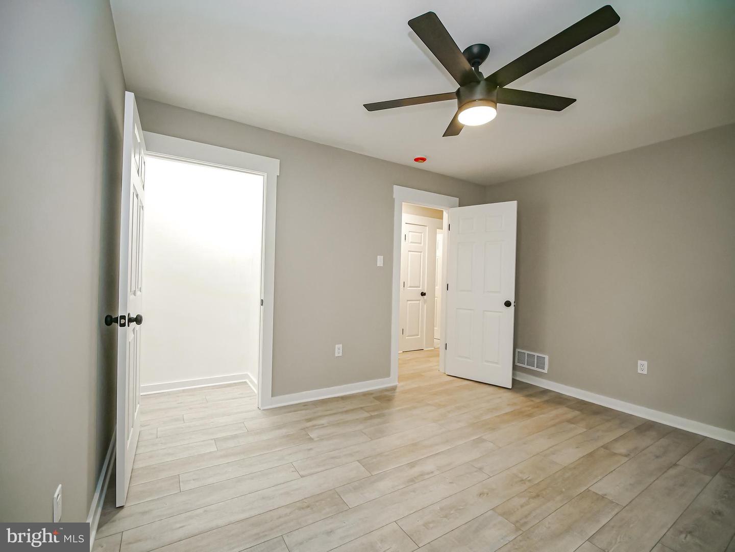 1375 Pond View Ln Property Photo 49