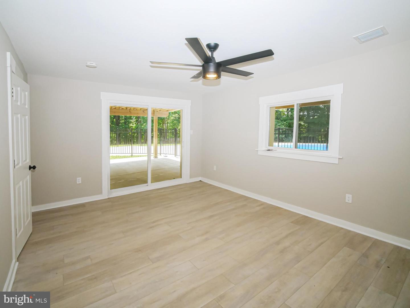 1375 Pond View Ln Property Photo 53