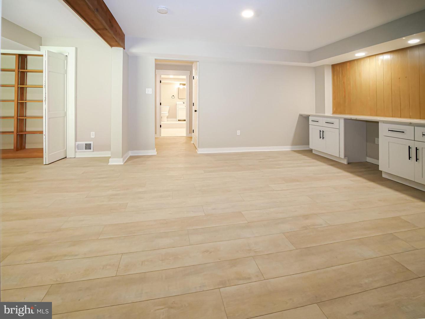 1375 Pond View Ln Property Photo 58