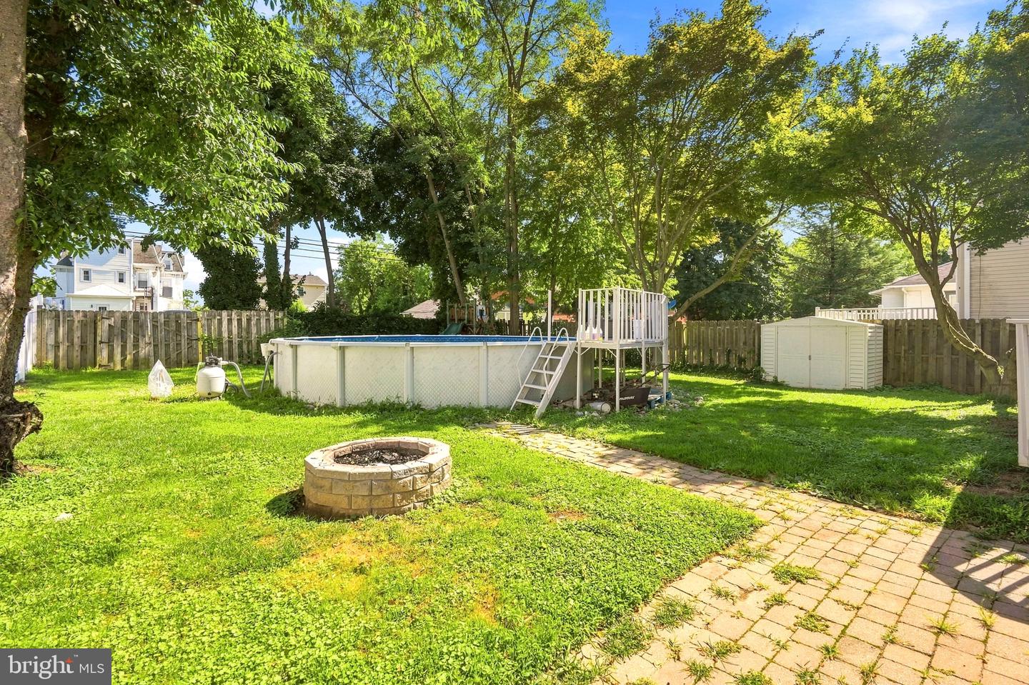 918 7th Ave Property Photo 77