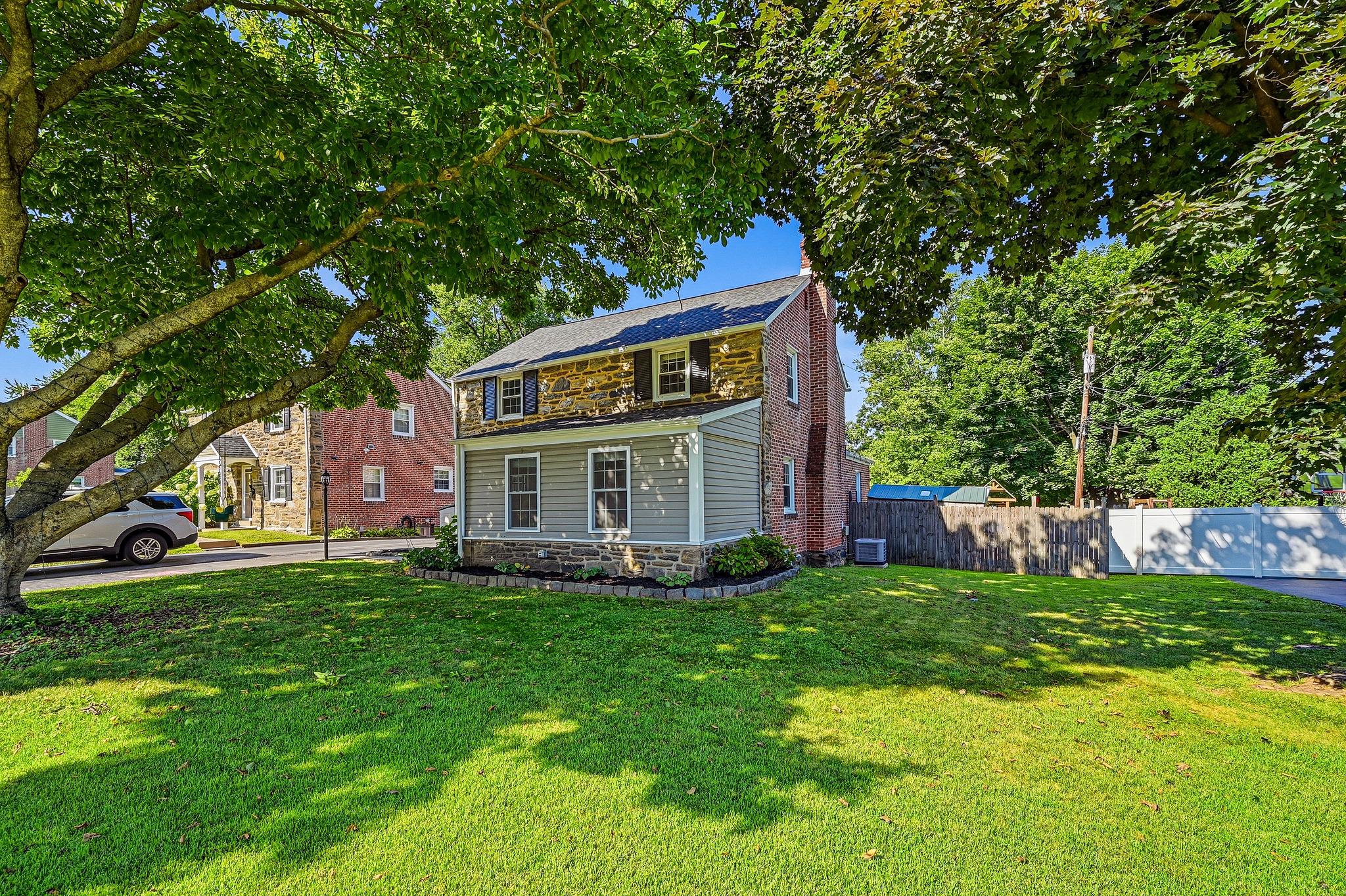 307 Franklin Property Photo 3