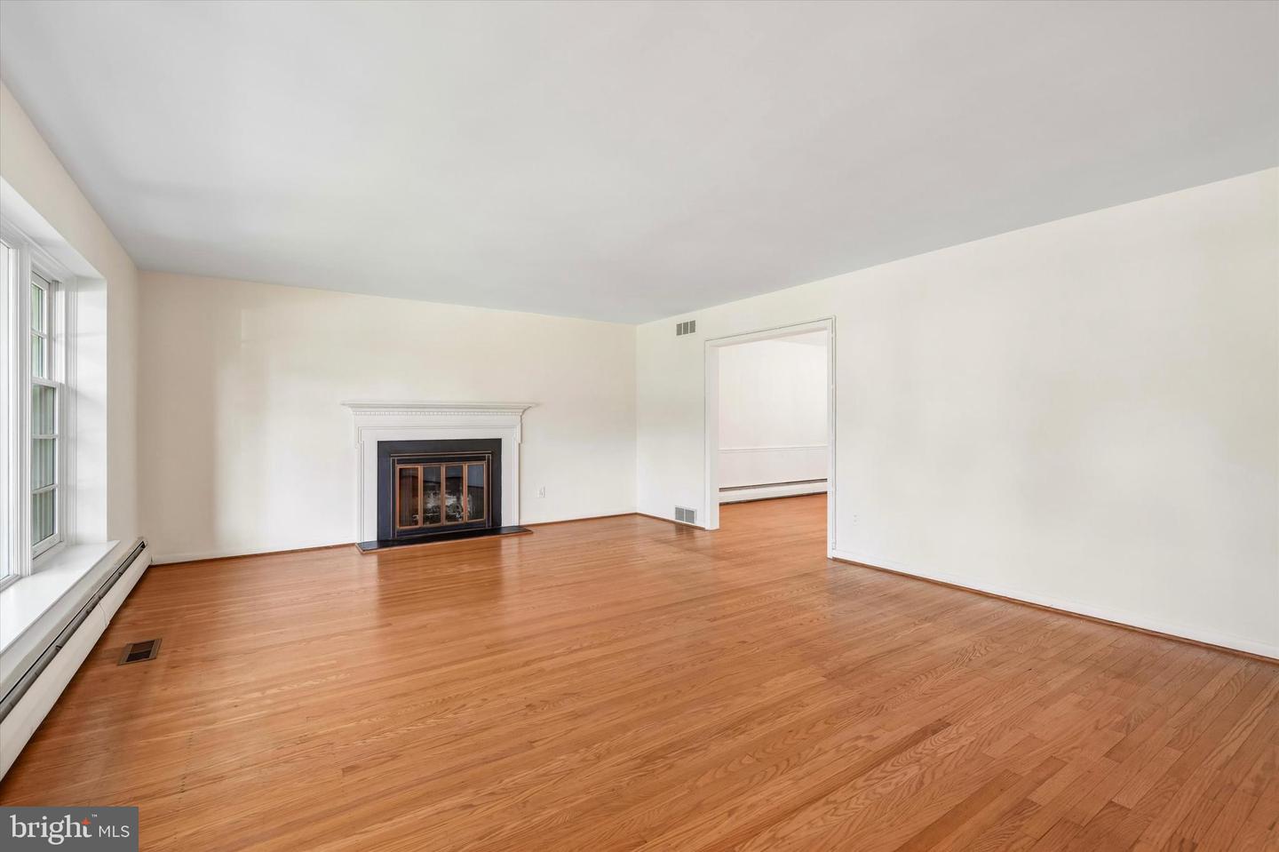 205 N Morgan Ave Property Photo 11
