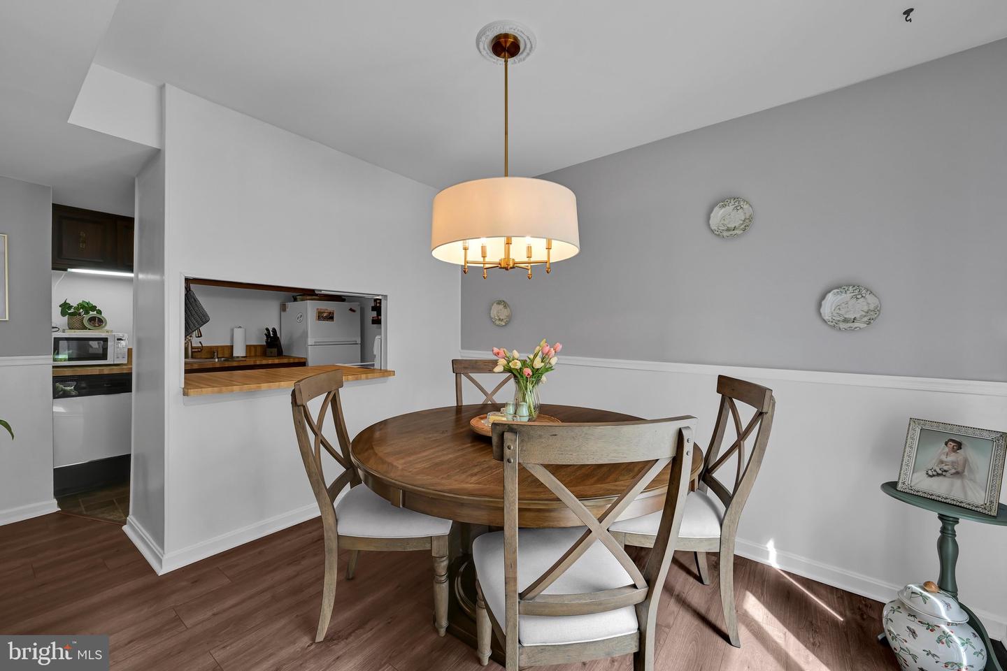 75 Park Vallei Ln Property Photo 14