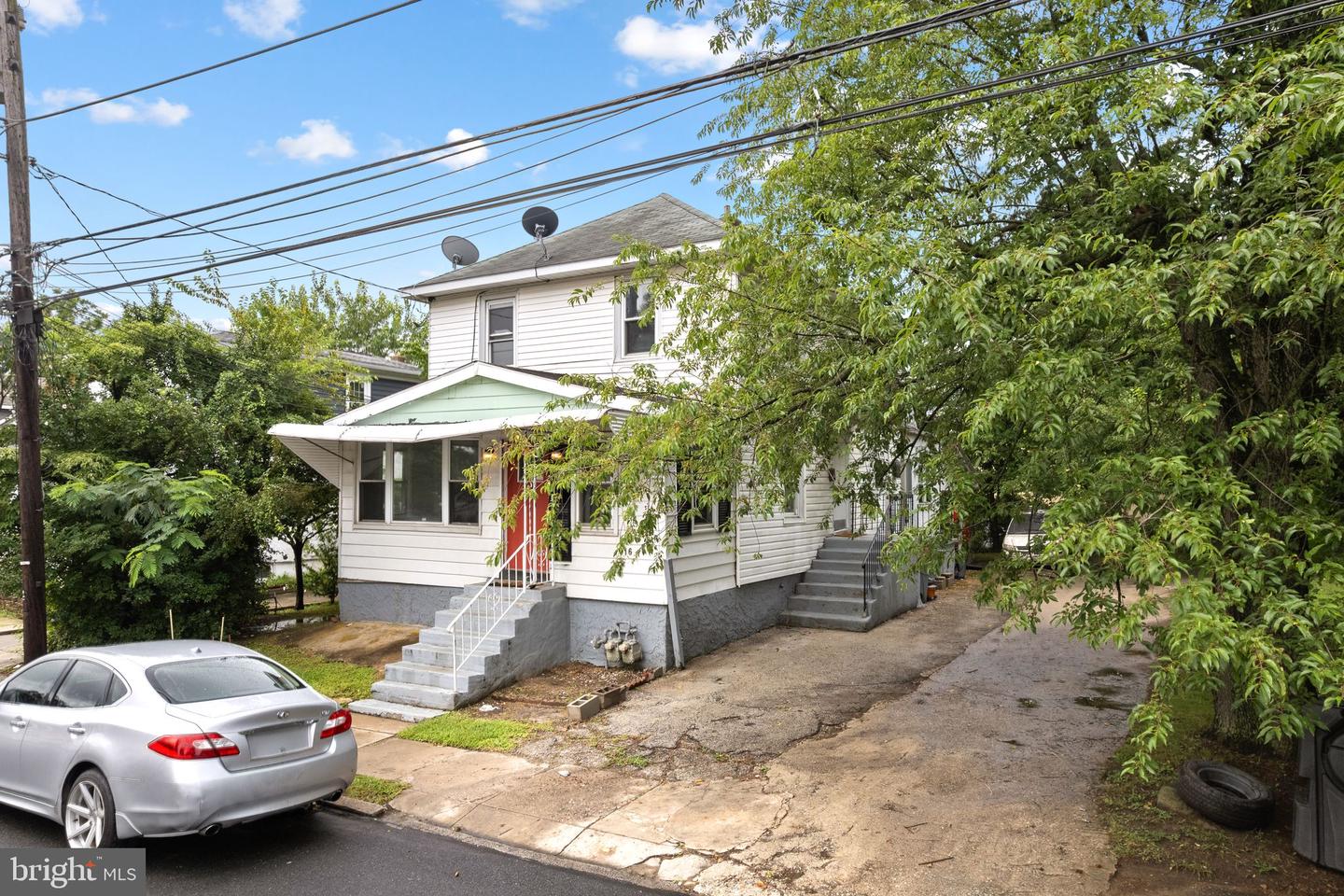816 Greenhill Rd Property Photo 3