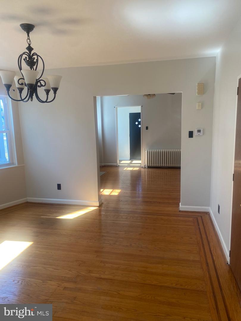 209 N Wycombe Ave Property Photo 13