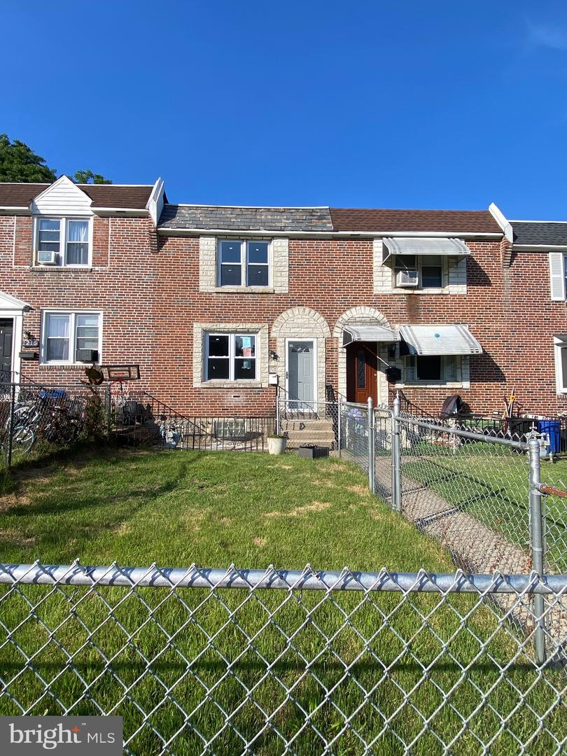1213 Crestview Rd Property Photo 1