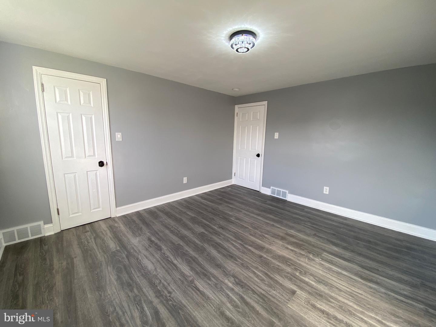 1213 Crestview Rd Property Photo 21