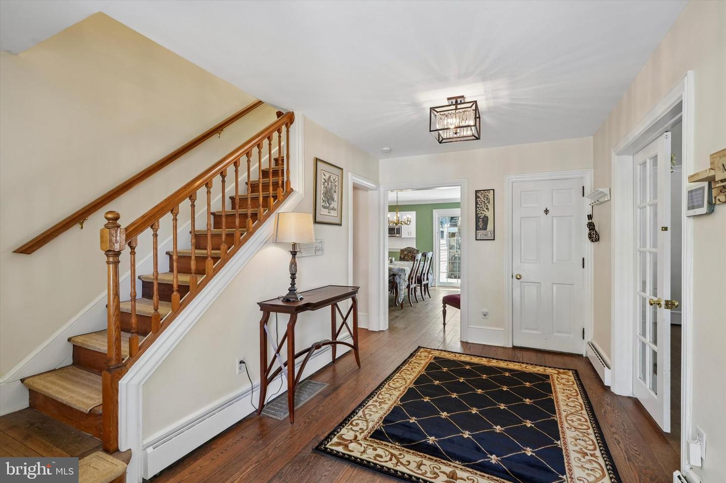 543 Kenwood Rd Property Photo 7