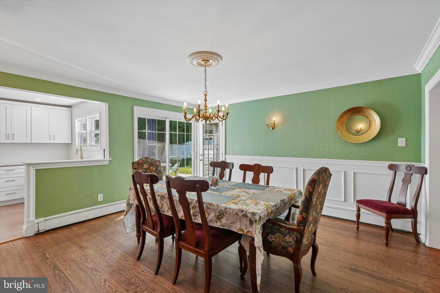 543 Kenwood Rd Property Photo 16