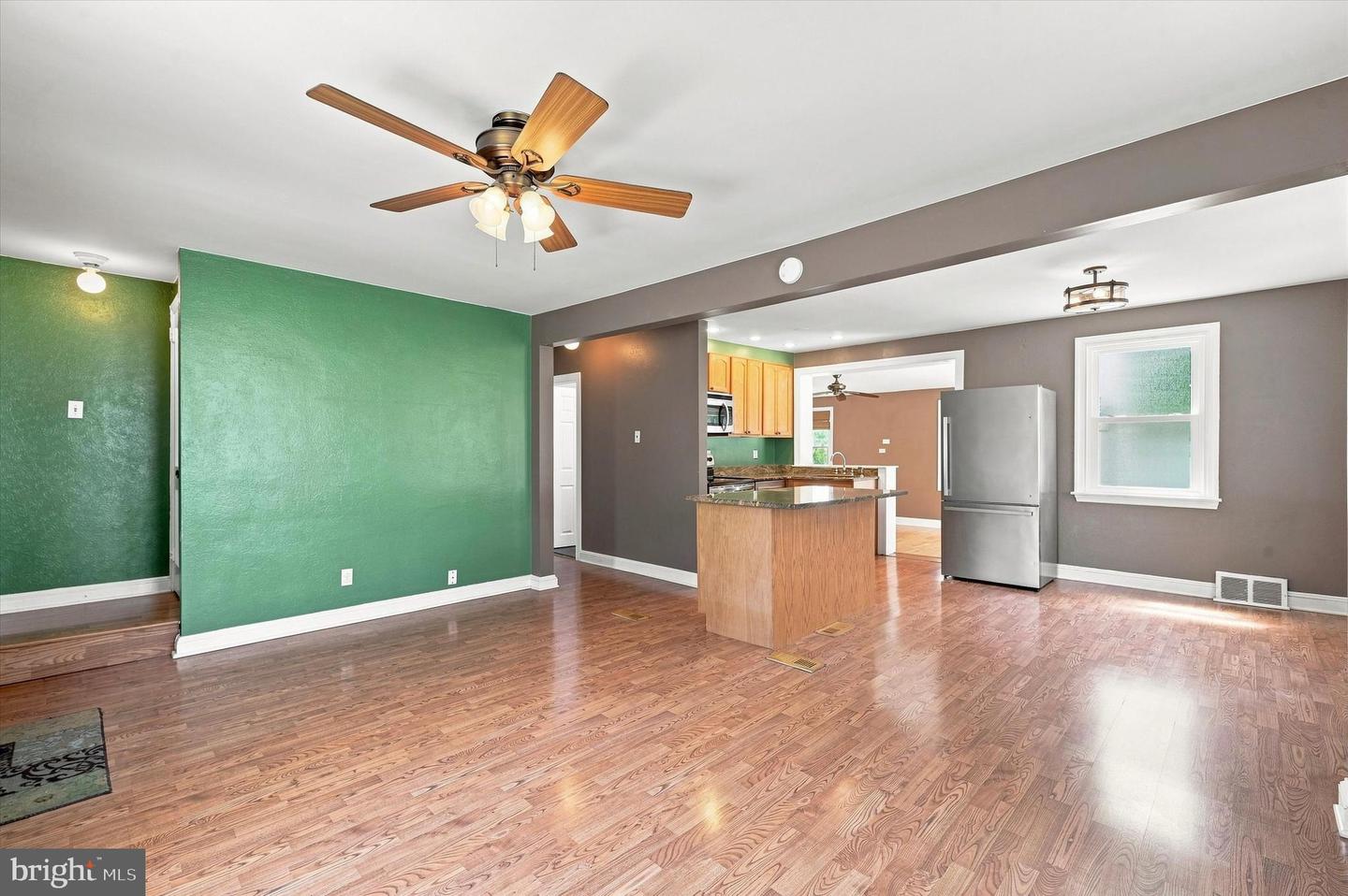 1224 Old Ln Property Photo 8