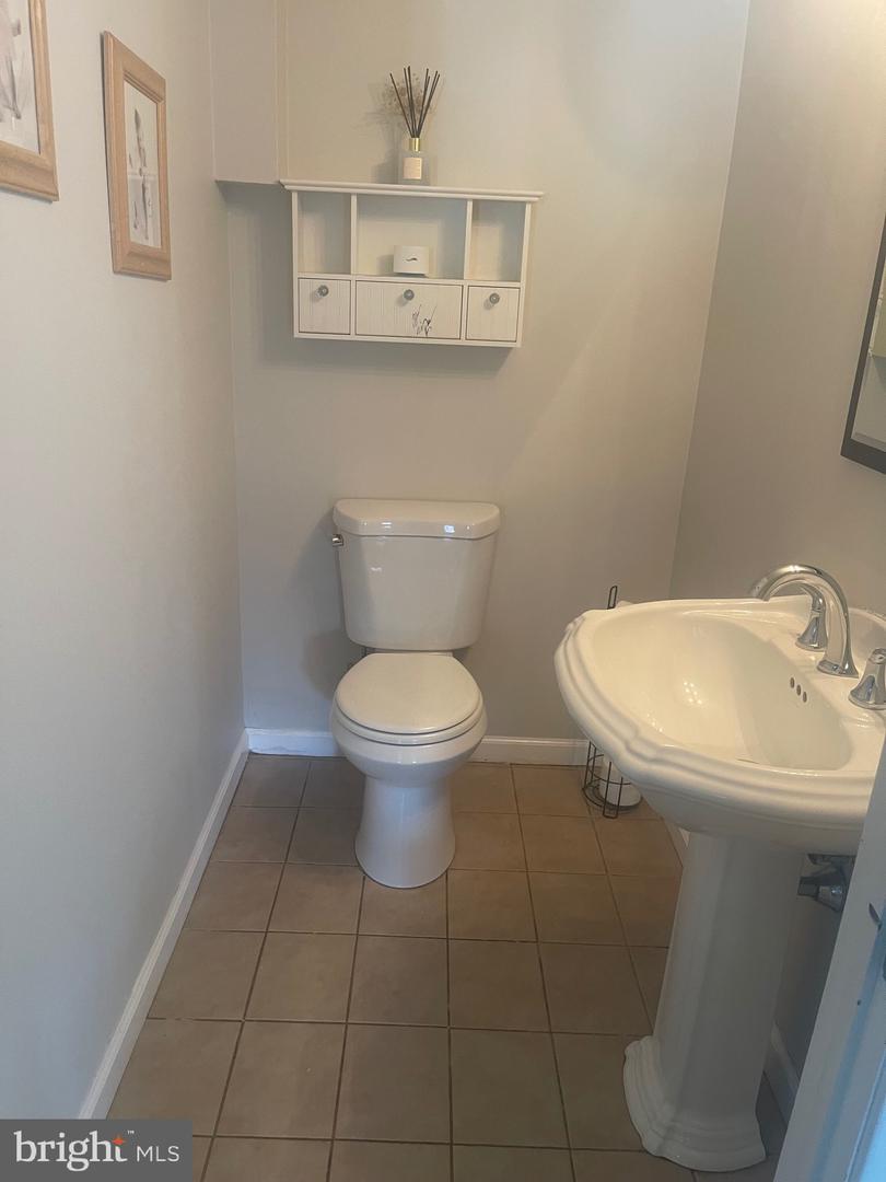 422 Conard Dr Property Photo 26