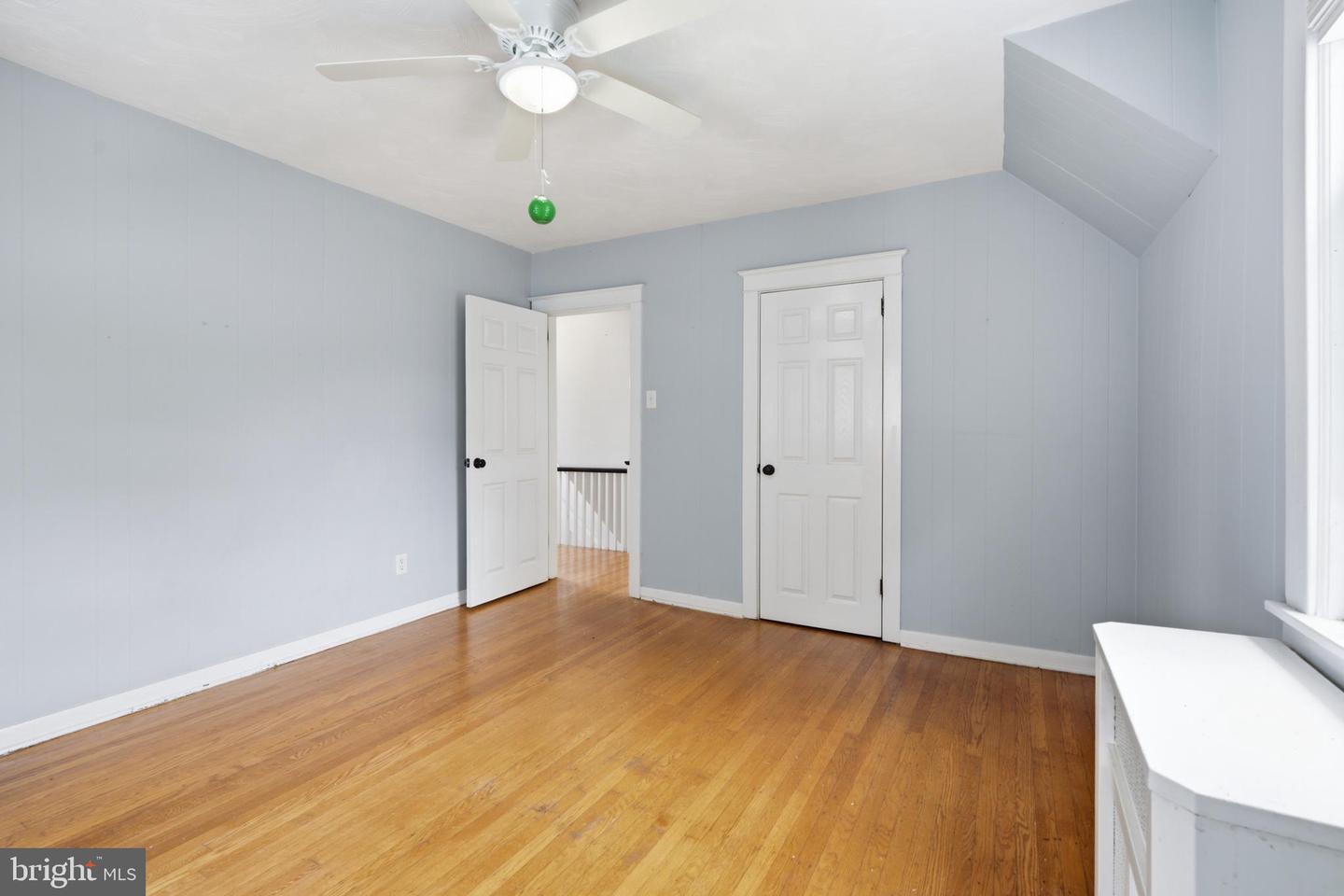 1021 Morgan Ave Property Photo 28
