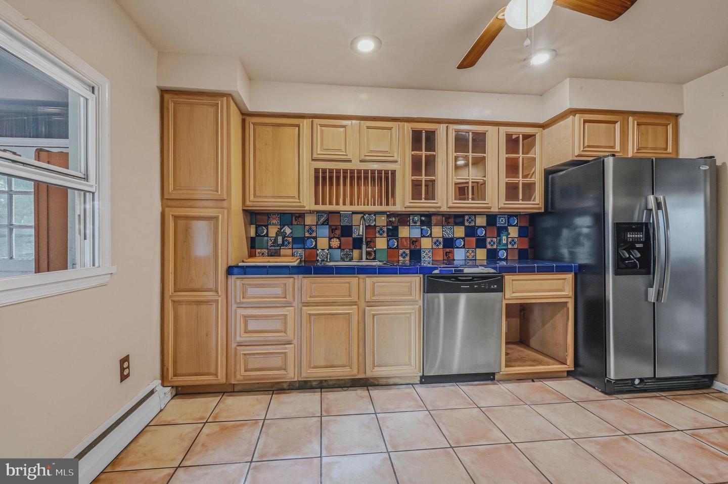 933 West Ave Property Photo 13