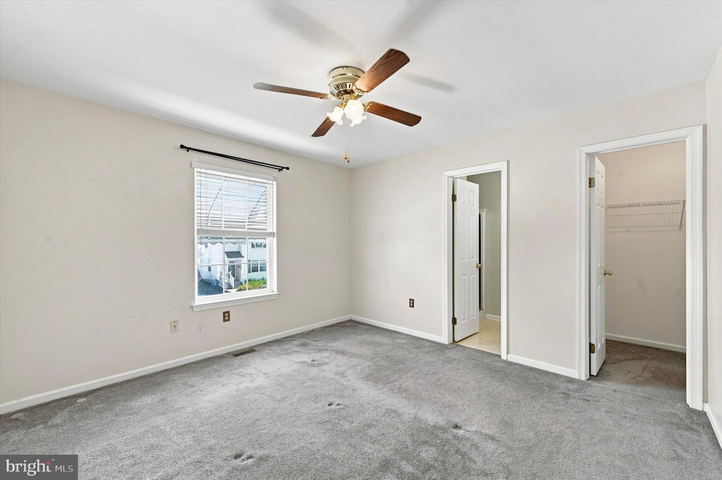 1923 Oak Leaf Ln Property Photo 22