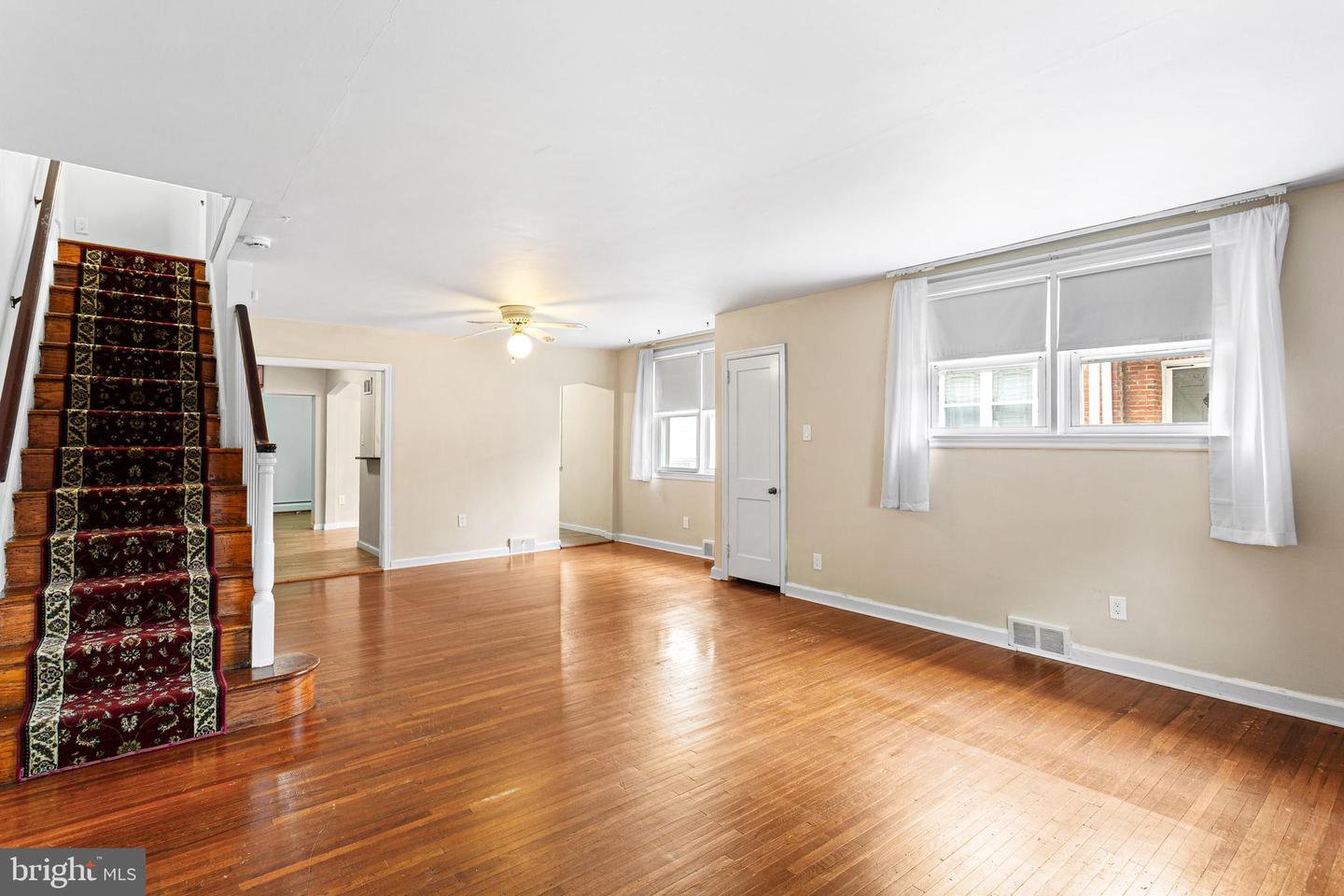 220 WILLIAMS ROAD Property Photo 1