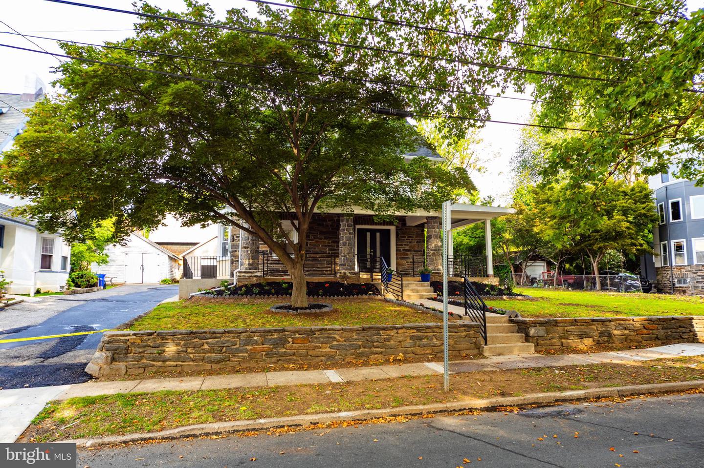 22 S Linden Ave Property Photo 14