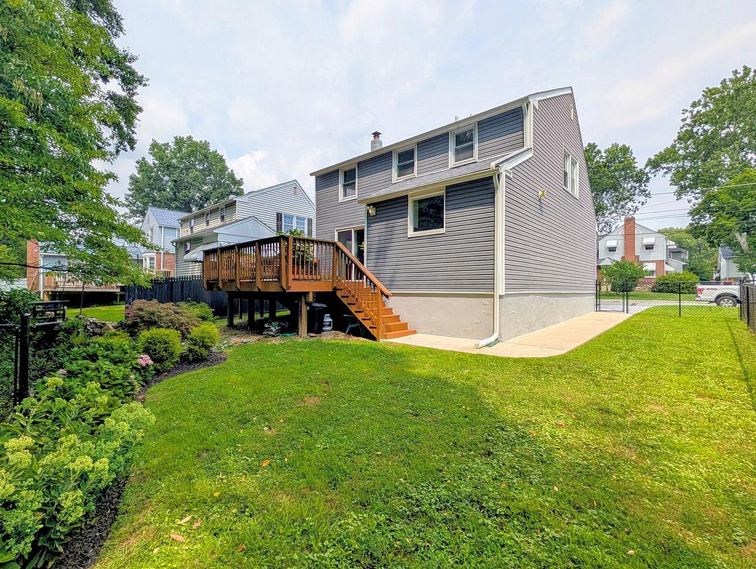 640 Pennsylvania Ave Property Photo 24