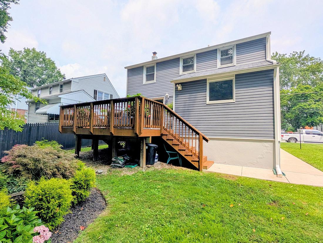 640 Pennsylvania Ave Property Photo 25