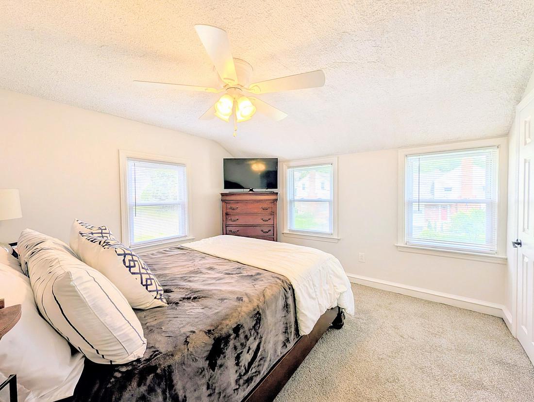 640 Pennsylvania Ave Property Photo 37