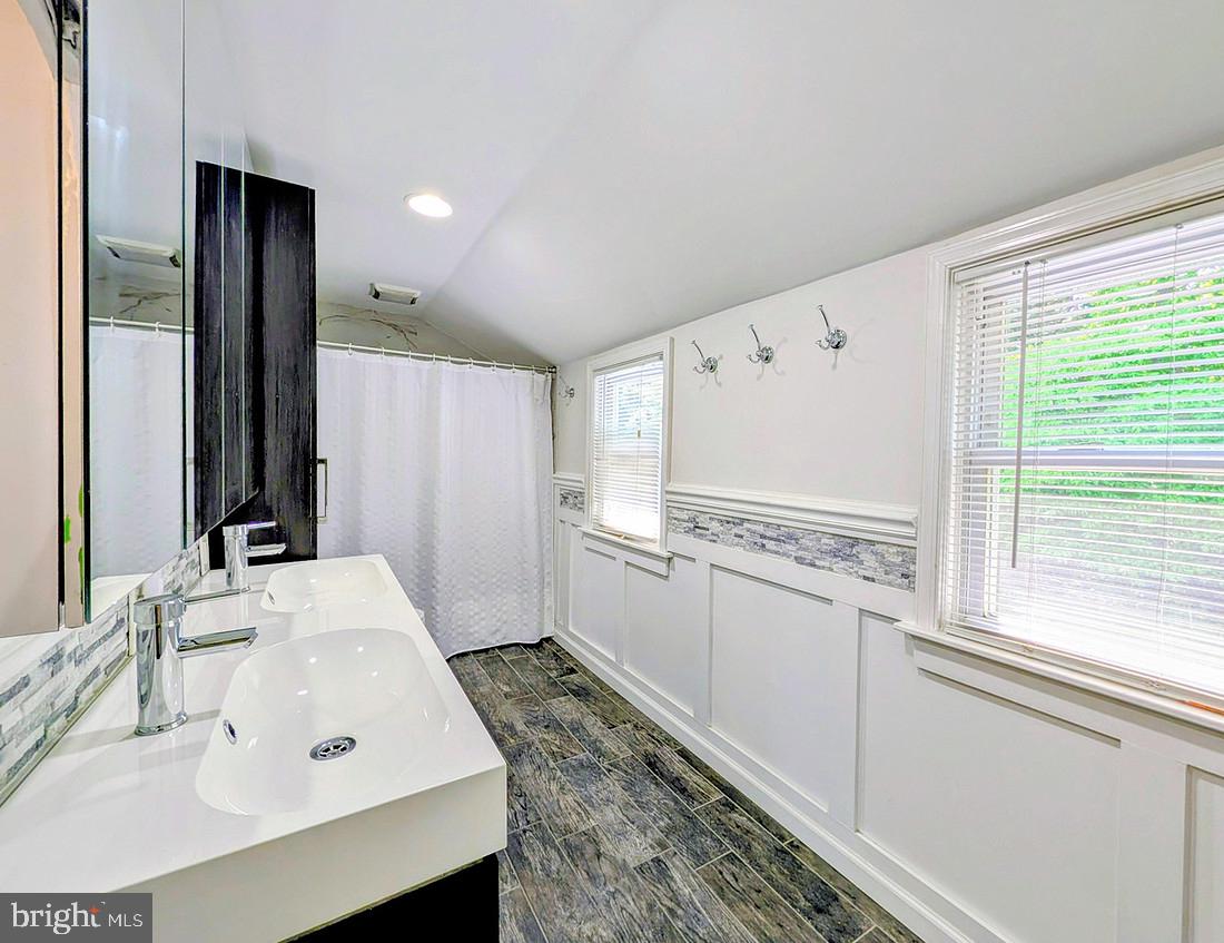640 Pennsylvania Ave Property Photo 50