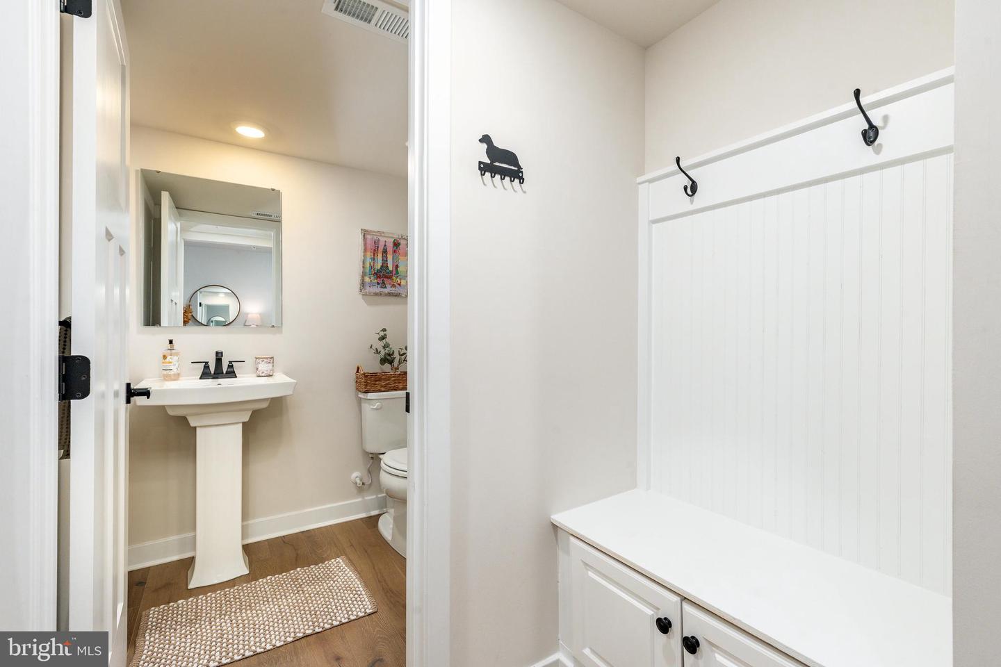 127 Kyle Sq Property Photo 26