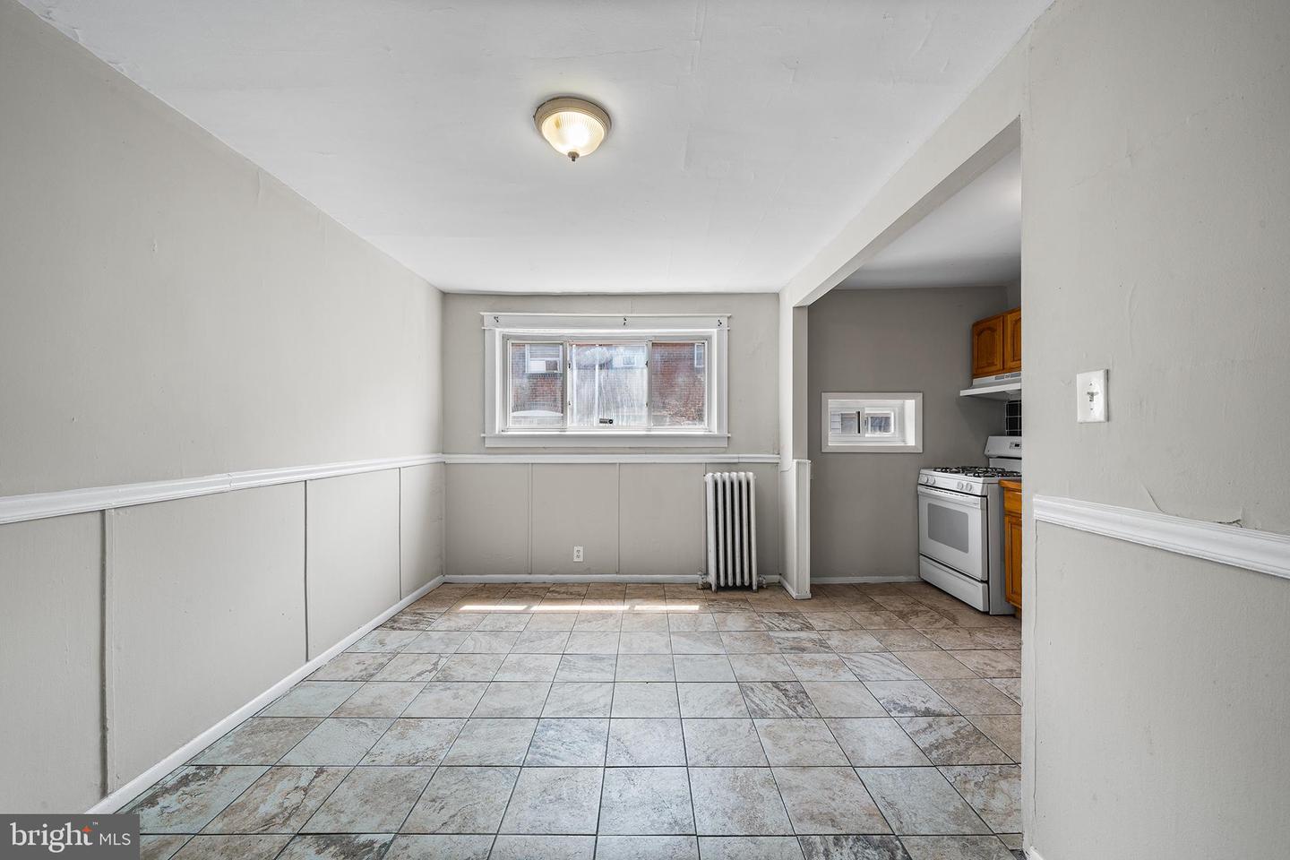 7036 Radbourne Rd Property Photo 8
