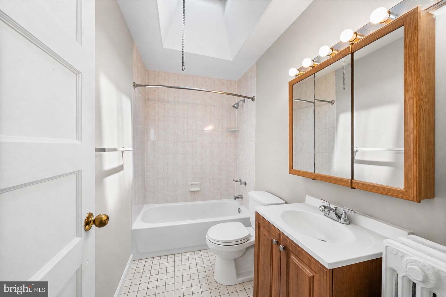 7036 Radbourne Rd Property Photo 18