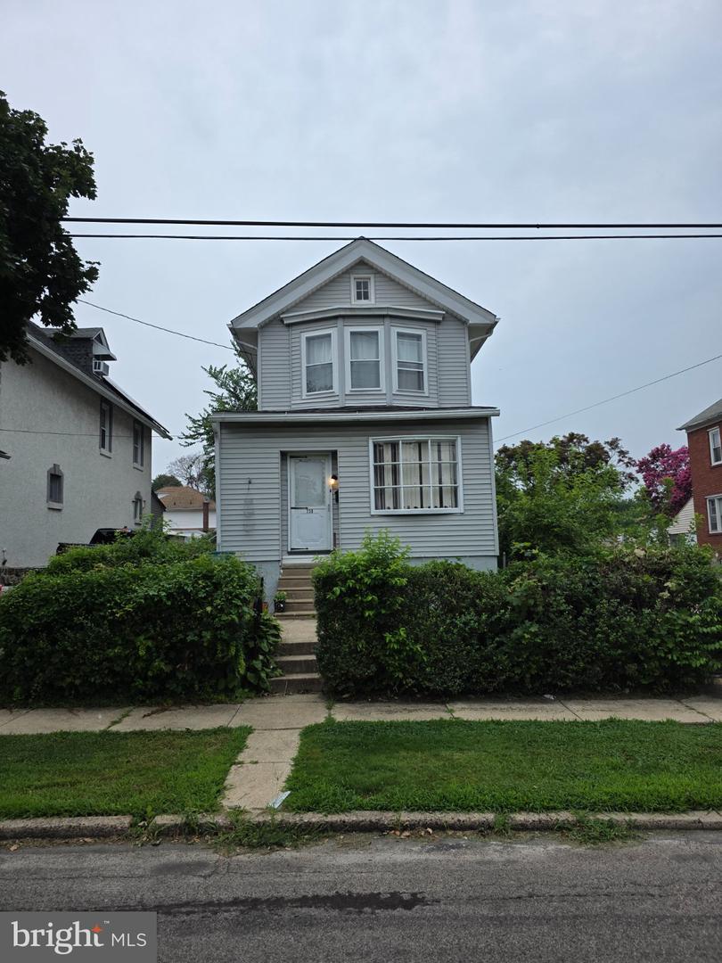 238 N Lexington Ave Property Photo 4