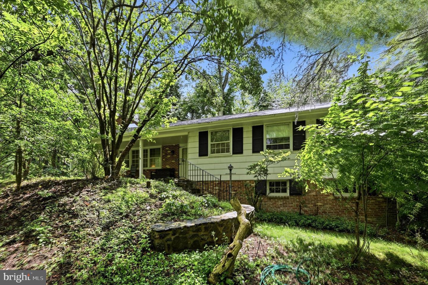 241 Timber Jump Ln Property Photo 1