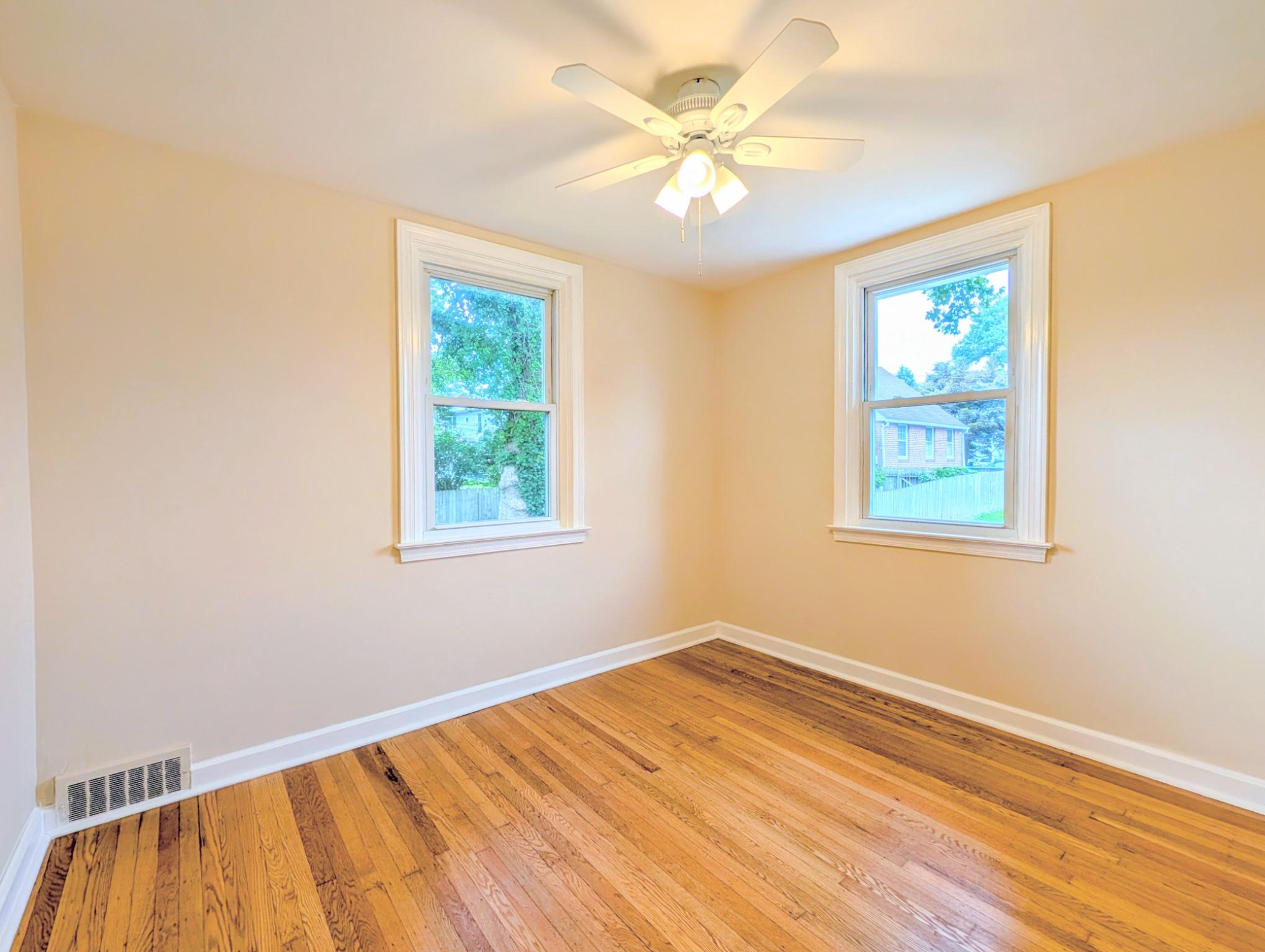 159 Taylor Ave Property Photo 12
