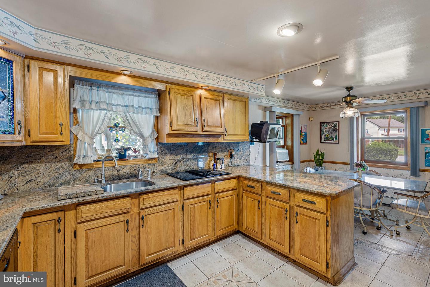 2338 Mole Rd Property Photo 15