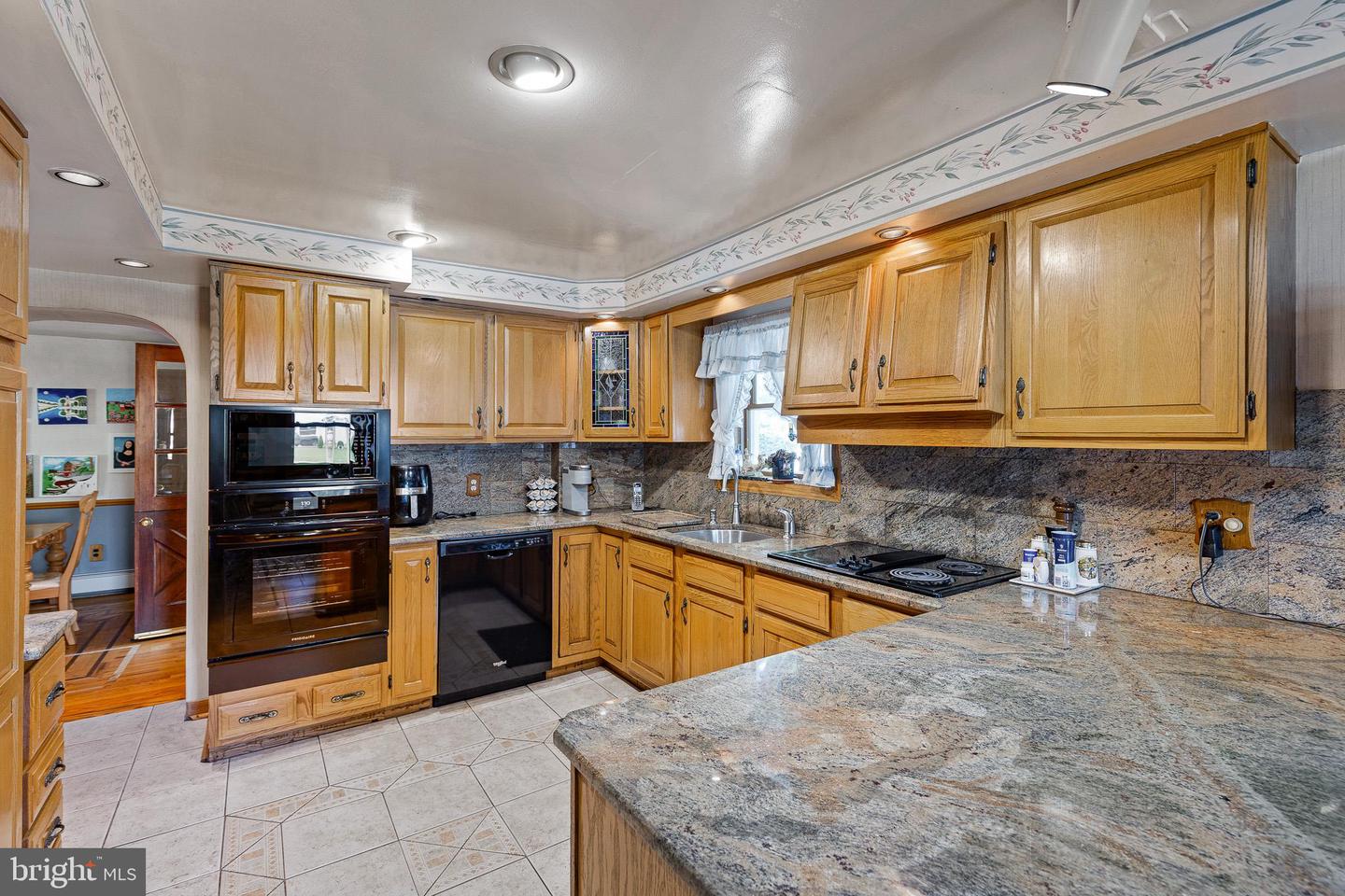2338 Mole Rd Property Photo 16