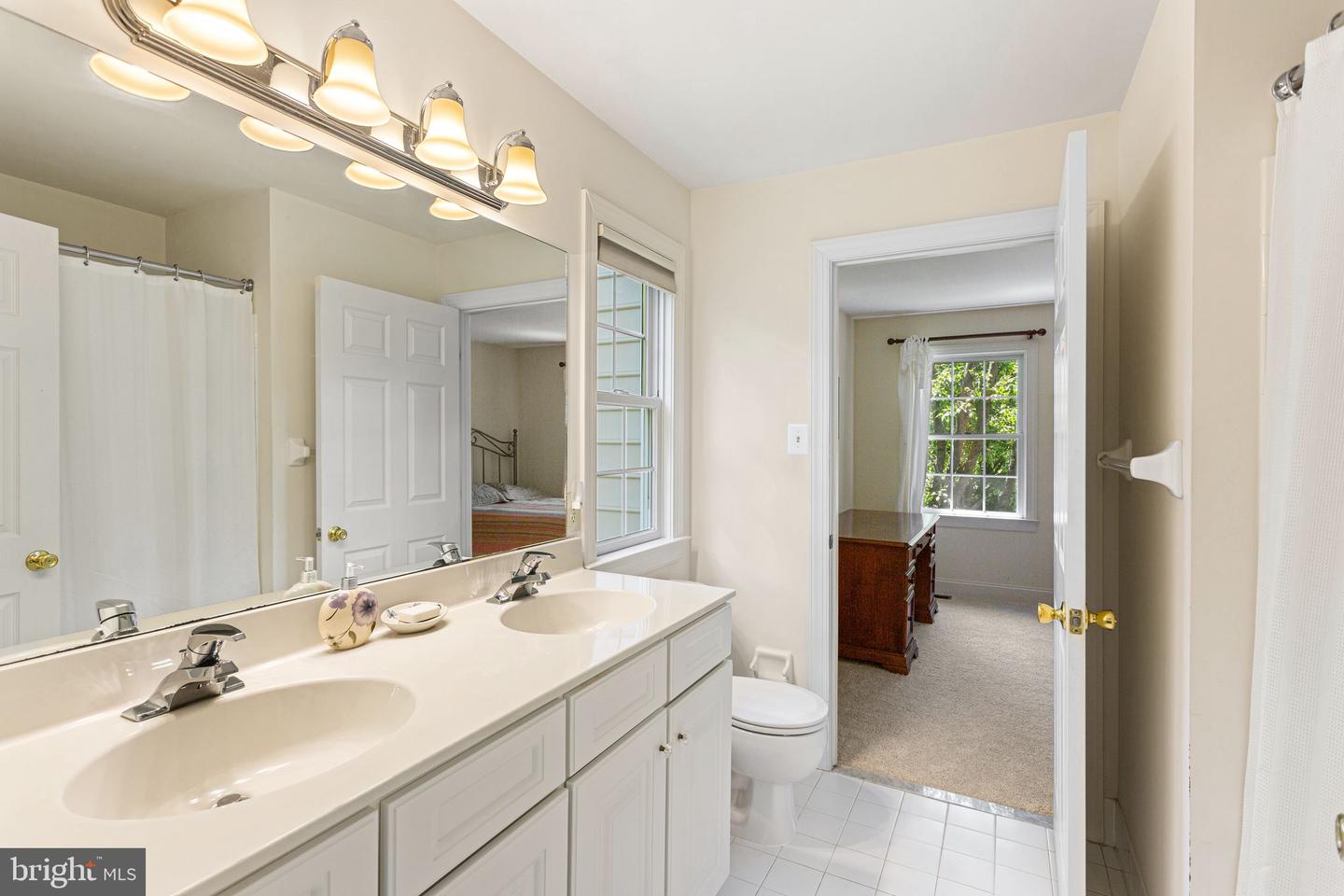 361 Malin Rd Property Photo 41