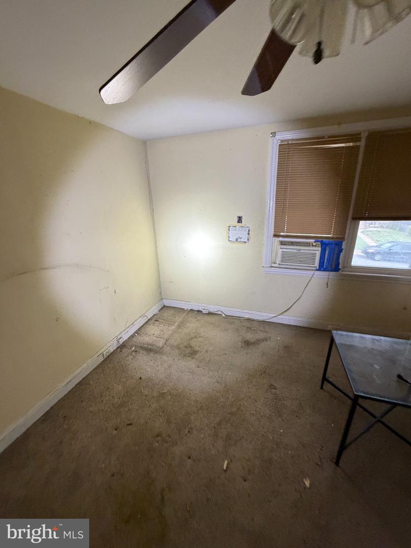 244 Cambridge Property Photo 3